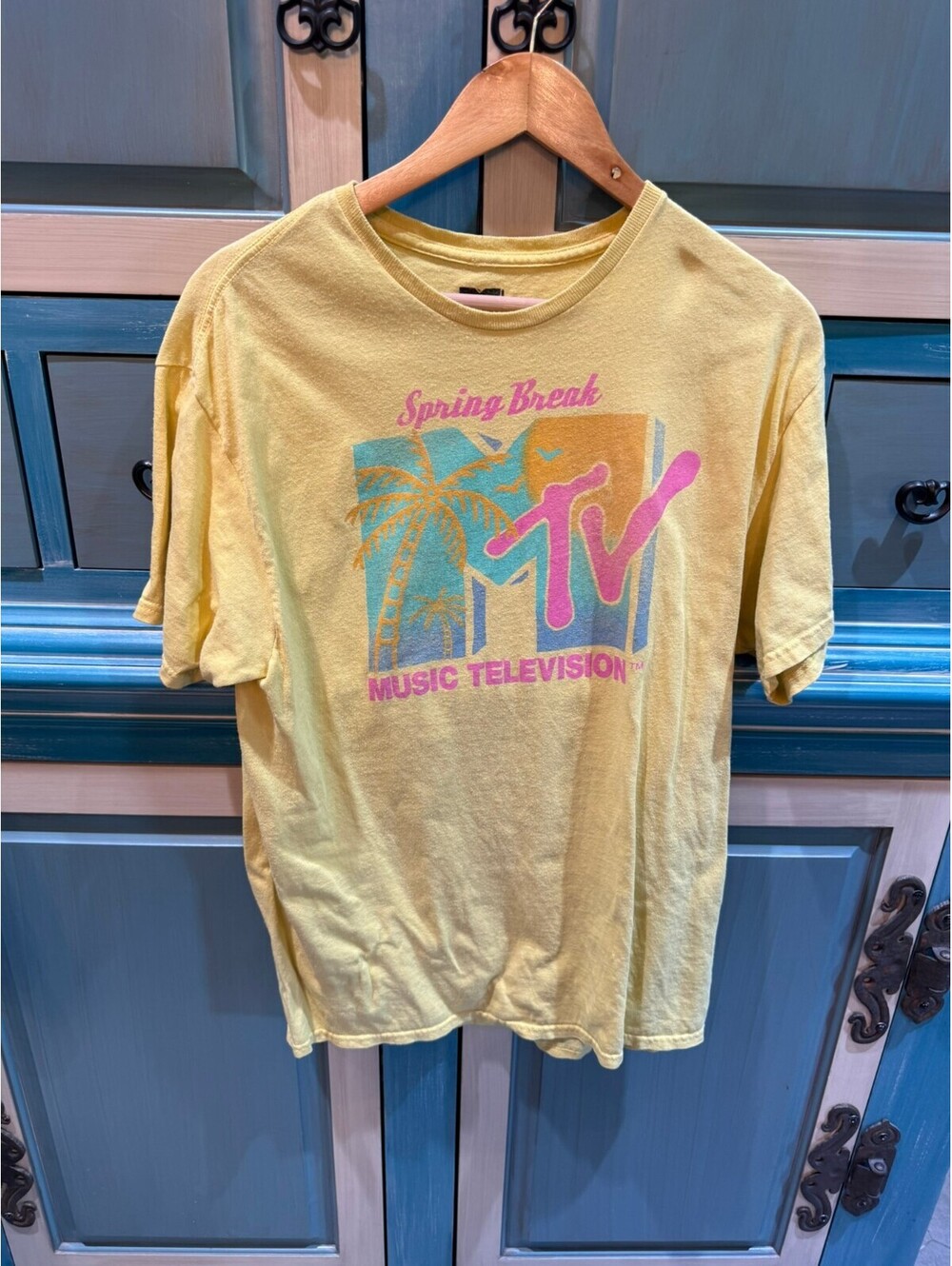 Vintage MTV Spring Break Yellow Graphic T-Shirt Large